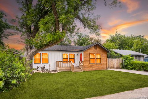 139 Valdez, San Antonio, TX, 78212-3749 | Card Image