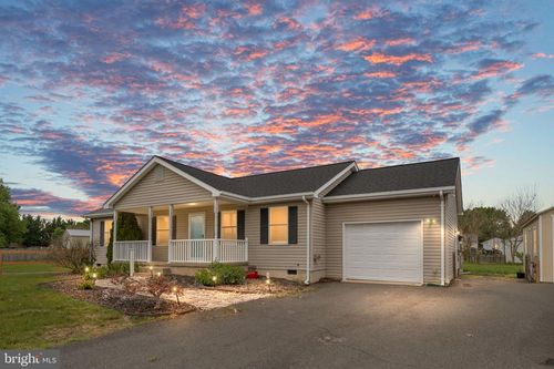 11211 Wolfe Ct, Bealeton, VA, 22712-9371 | Card Image