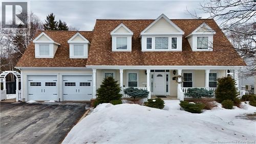 1065 Sycamore Ave, Bathurst, NB, E2A4M9 | Card Image