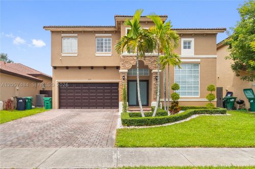 0-9471 Sw 226th Ter, Cutler Bay, FL, 33190-1800 | Card Image