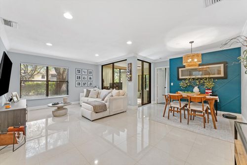 27328-4475 Carambola Cir S, Coconut Creek, FL, 33066-2577 | Card Image