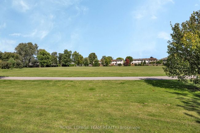 203 Rosemary Gdns, House attached with 3 bedrooms, 2 bathrooms and 4 parking in Orléans ON | Image 41