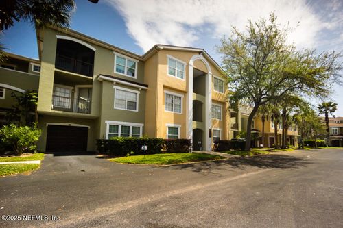 22-120-4020 Grande Vista Blvd, St Augustine, FL, 32084-1323 | Card Image
