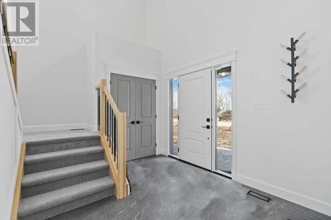 7007 Blue Coast Hts, House other with 5 bedrooms, 4 bathrooms and null parking in Camlachie ON | Image 6