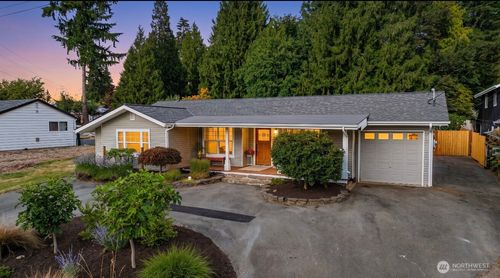 23105 32nd Avenue W, Brier, WA, 98036 | Card Image