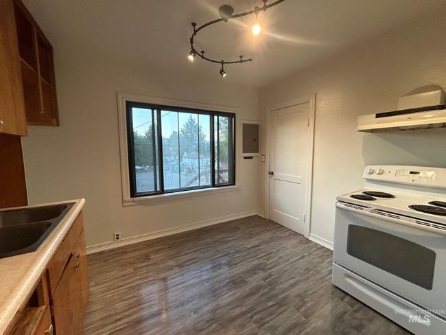 1811 17 Th Ave, Home with 4 bedrooms, 2 bathrooms and 4 parking in Lewiston ID | Image 9