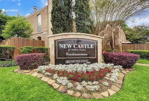 497-4635 Wild Indigo St, Houston, TX, 77027-7070 | Card Image