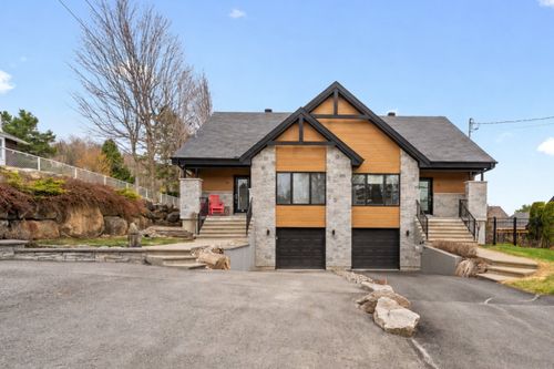 79 Av. Alary, Saint Sauveur, QC, J0R1L4 | Card Image