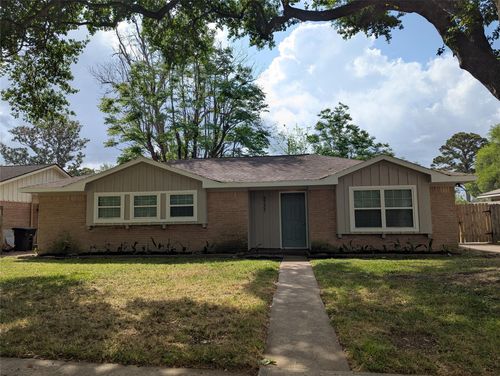5737 Alvarado Dr, Houston, TX, 77035-5507 | Card Image