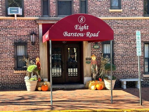 6k-8 Barstow Rd, Great Neck, NY, 11021-3549 | Card Image