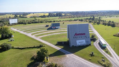 {{alt}} | Card Image