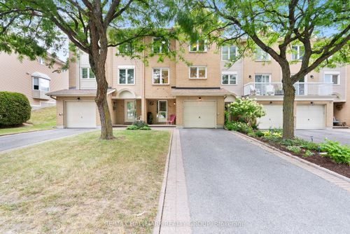 41D Fable St, Ottawa, ON, K2J3K4 | Card Image