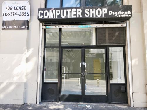 r4-111 W 7th St, Los Angeles, CA, 90014-3951 | Card Image