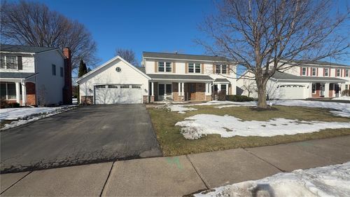 68 Labrador Dr, Greece, NY, 14616-1687 | Card Image