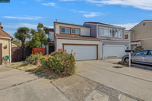 19 Haviland Ct, San Pablo, CA, 94806-2854 | Card Image