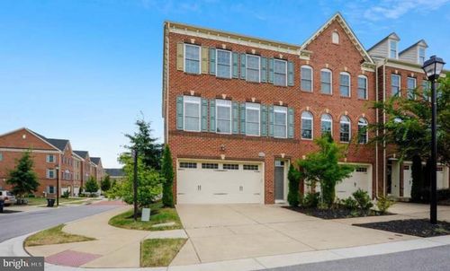 4900 Collingtons Bounty Dr, BOWIE, MD, 20720-5626 | Card Image