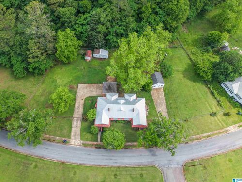 315 W Parkway, TALLADEGA, AL, 35160-3281 | Card Image
