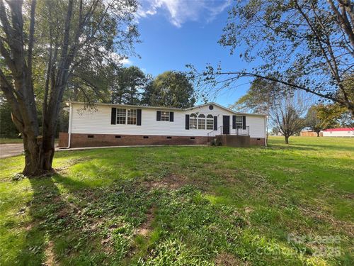318 Rankin Hill Rd, Troutman, NC, 28166-8719 | Card Image