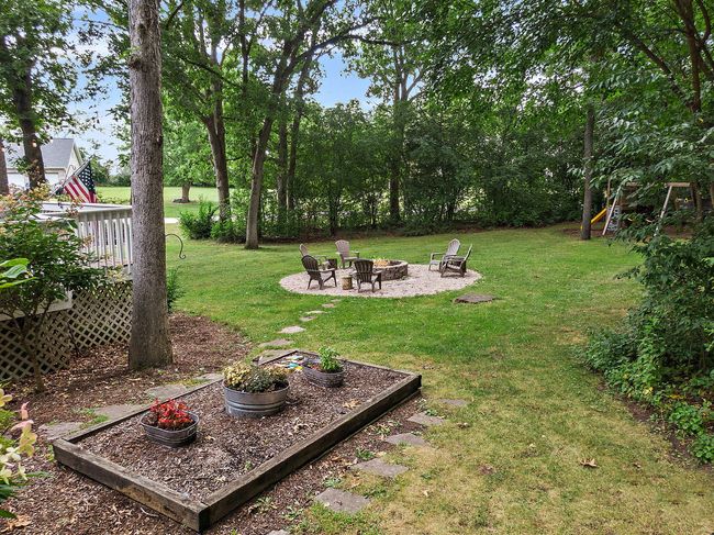 21516 Weiss Trl, House other with 4 bedrooms, 4 bathrooms and 3 parking in Marengo IL | Image 37