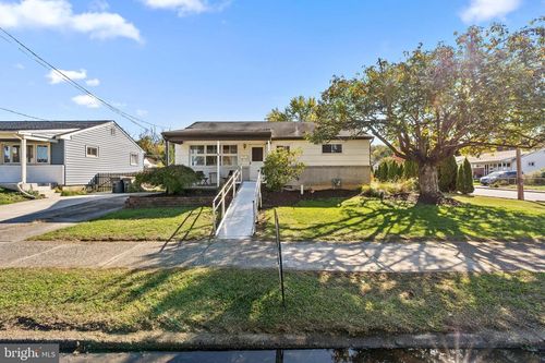 604 Highland Ave, DOWNINGTOWN, PA, 19335-2434 | Card Image