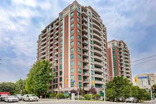 {{alt}} | Card Image