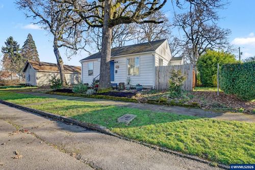 1330 Lee St Se, Salem, OR, 97302-1451 | Card Image