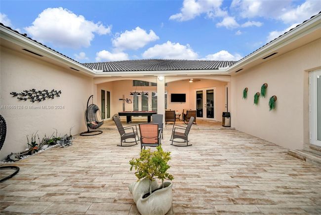 433 Nw 127 Th Ave, House other with 5 bedrooms, 4 bathrooms and null parking in Miami FL | Image 29
