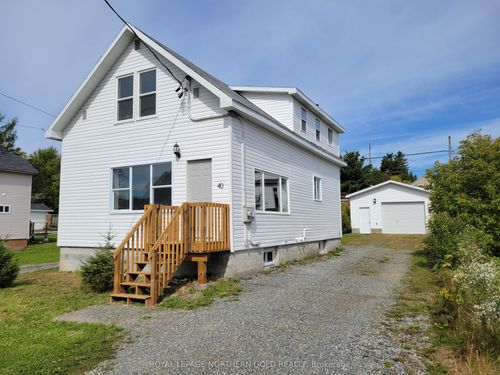 {{alt}} | Card Image