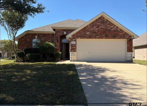 5327 E Lake Gardens Dr, Grand Prairie, TX, 75052 | Card Image