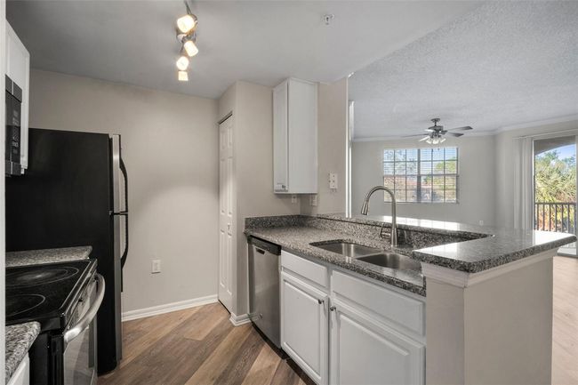 5-301 - 5450 Bentgrass Dr, Condo with 2 bedrooms, 2 bathrooms and null parking in SARASOTA FL | Image 11
