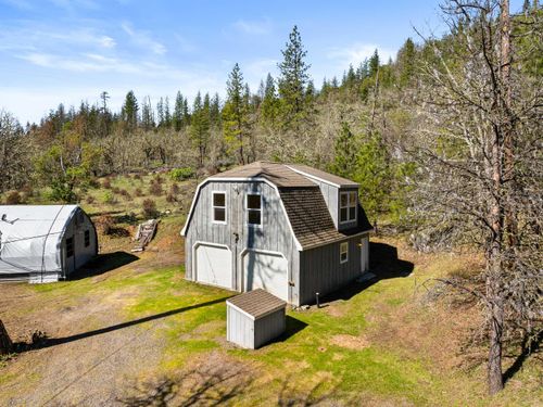 164 Busch Rd, Trail, OR, 97541-9402 | Card Image
