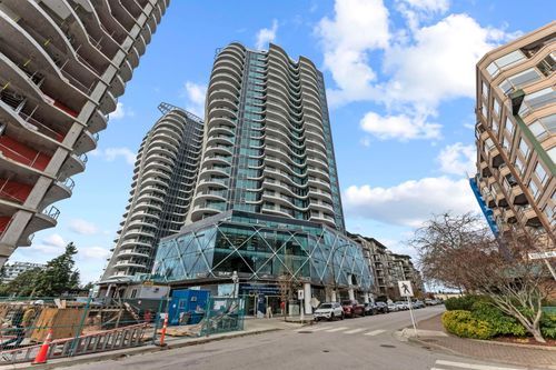 {{alt}} | Card Image