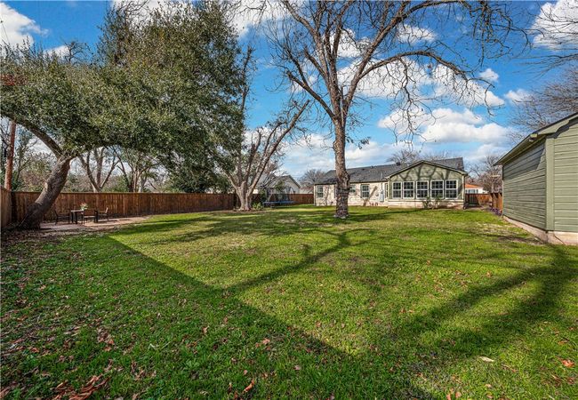 3218 Cumberland Ave, House other with 3 bedrooms, 2 bathrooms and 2 parking in Waco TX | Image 84