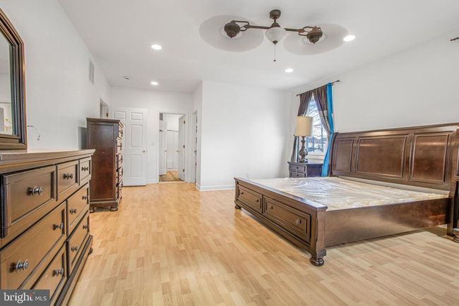 18305 Swan Stream Dr, House other with 4 bedrooms, 4 bathrooms and null parking in GAITHERSBURG MD | Image 24