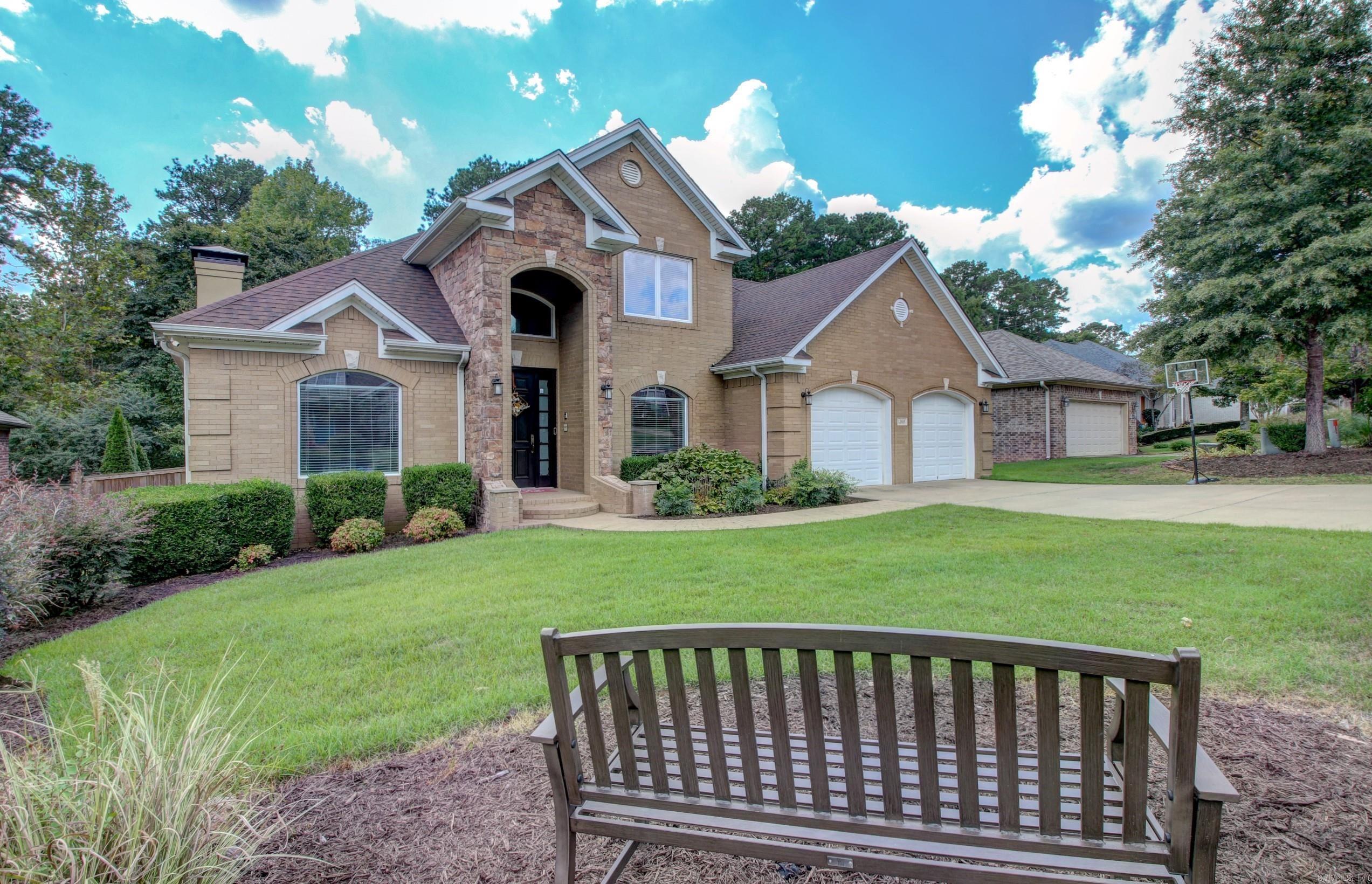 Meadows Edge Ln, Little Rock, AR 72211