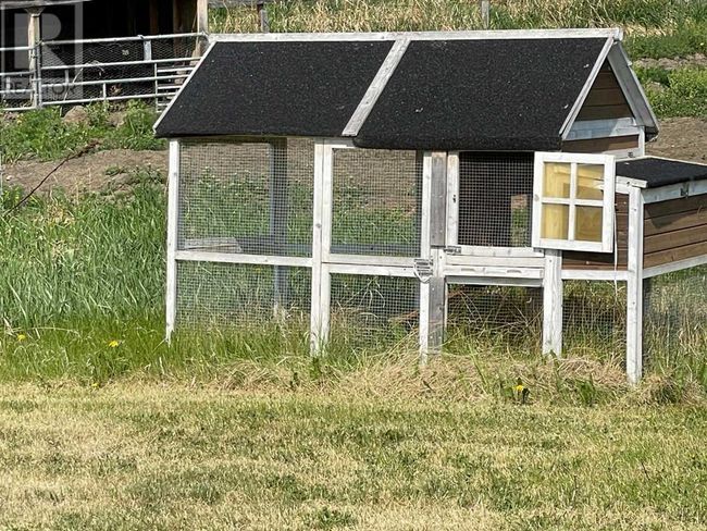 842070 Range Rd, Home with 3 bedrooms, 2 bathrooms and null parking in Fairview AB | Image 43