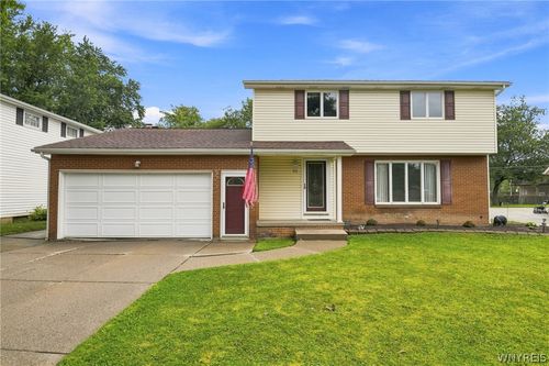 53 Pinewood Dr, West Seneca, NY, 14224-3228 | Card Image