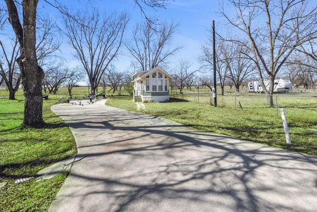 2546 Williams Lakeshore, House other with 2 bedrooms, 2 bathrooms and 4 parking in Kingsland TX | Image 31
