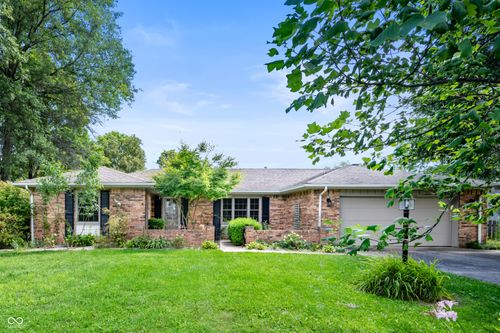 784 Suzanne Ct, New Castle, IN, 47362-1323 | Card Image