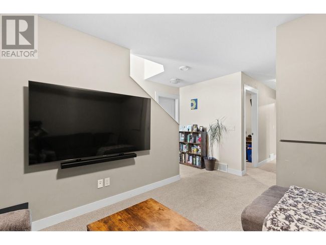14 - 225 Glen Park Dr, Townhouse with 3 bedrooms, 2 bathrooms and 2 parking in Kelowna BC | Image 18