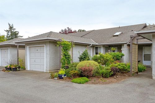 88-2135 Amelia Ave, Sidney, BC, V8L3Z8 | Card Image