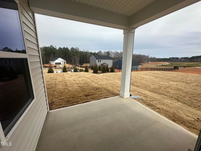 Covered Porch | Image 13