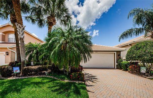 4918 Sandy Brook Cir, Wimauma, FL, 33598-4020 | Card Image