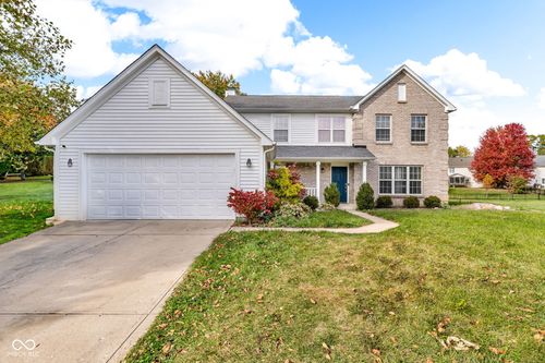 8626 Golden Falls Cir, Avon, IN, 46123-1264 | Card Image