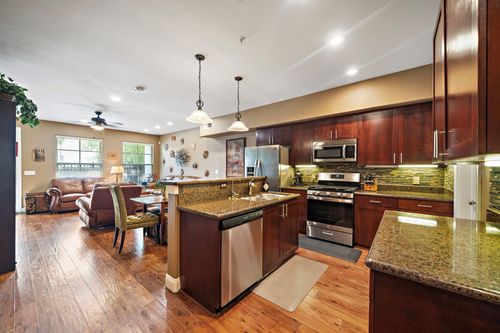 unit-3-2216 Chenevert St, Houston, TX, 77003-5853 | Card Image