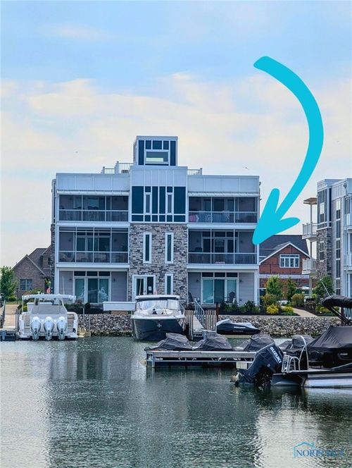 622-2620 S Waterside Ct, Lakeside Marblehead, OH, 43440-9117 | Card Image