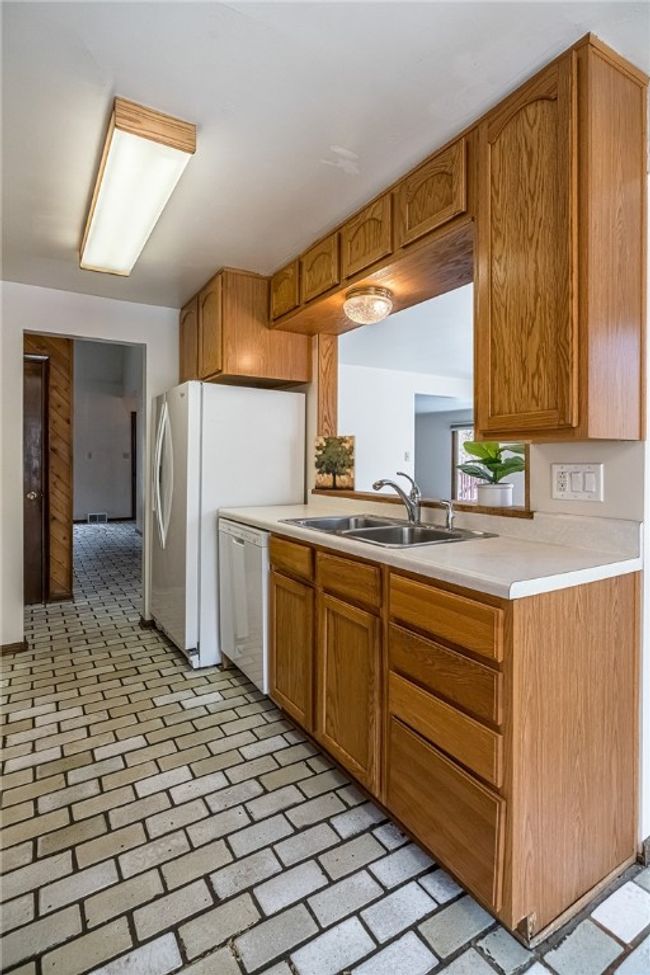 19 Commons Drive, Sold in Bradford Woods Zoocasa