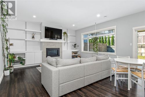 2-1580 Glen Eagle Dr, Campbell River, BC, V9W0B3 | Card Image