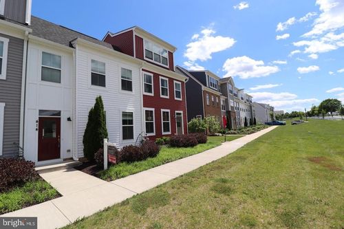 414 Waverley Dr, FREDERICK, MD, 21702-4390 | Card Image