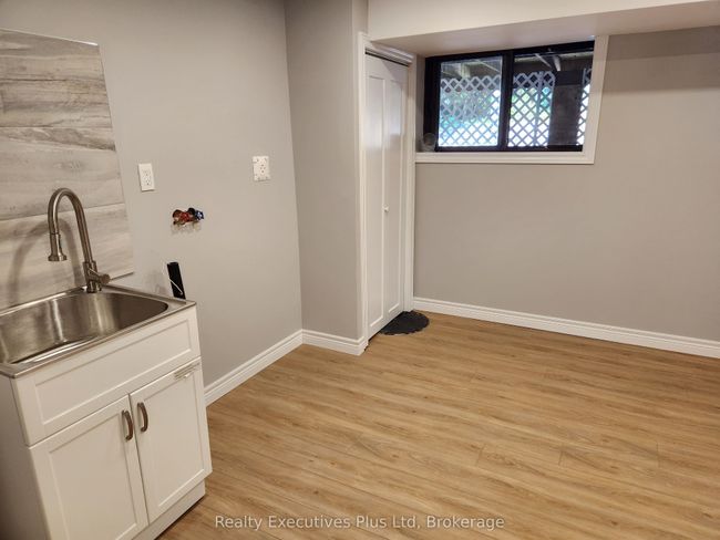2 Zelia Crt, House other with 3 bedrooms, 2 bathrooms and 4 parking in Tiny ON | Image 16